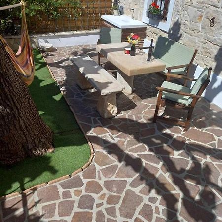 Вилла Casa Girasole Буйе Экстерьер фото
