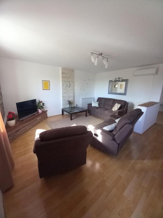 Вилла Casa Girasole Буйе Экстерьер фото
